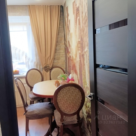 Продажа квартиры 4-комн.<br /> по адресу г. Омск,  ул. 3-я Железнодорожная, 13