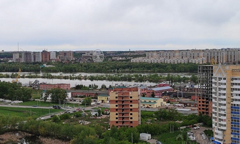 Продажа квартиры 3-комн.<br /> по адресу г. Омск,  ул. 3-я Енисейская, 28