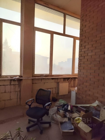 Продажа квартиры 4-комн.<br /> по адресу г. Омск,  ул. Серова, 39