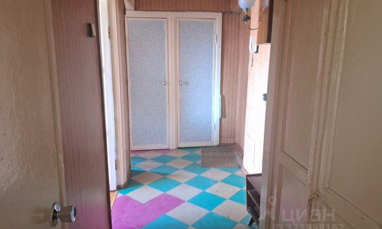 Продажа квартиры 2-комн.<br /> по адресу г. Омск,  ул. Серова, 26