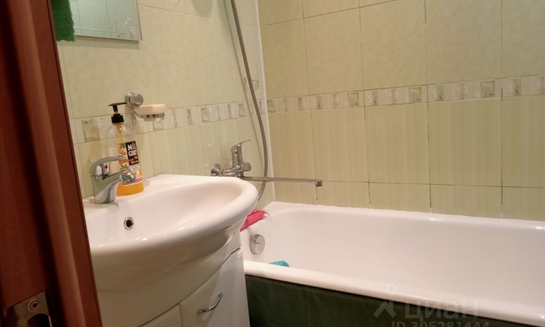 Обмен или продажа квартиры 2-комн.<br /> по адресу г. Омск,  ул. Богдана Хмельницкого, 44