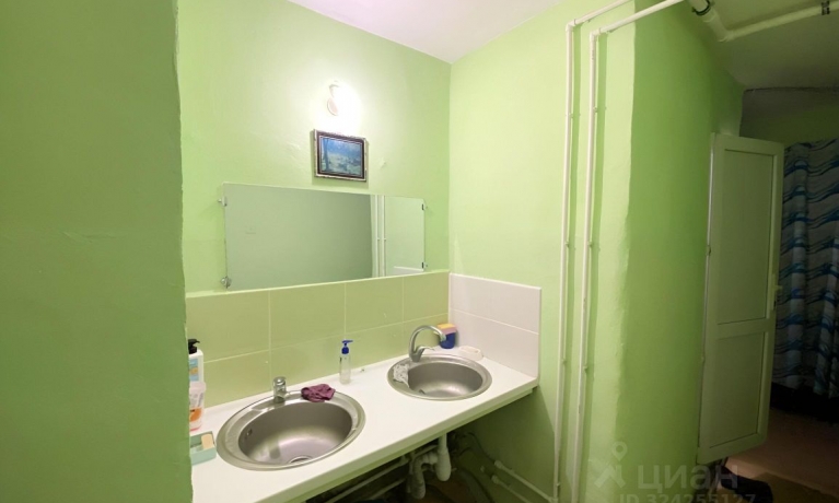 Продажа комнаты<br /> по адресу г. Омск,  ул. Суровцева, 104