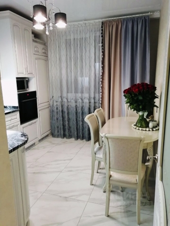 Продажа квартиры 3-комн.<br /> по адресу г. Омск,  ул. Б.Г.Шаронова, 21