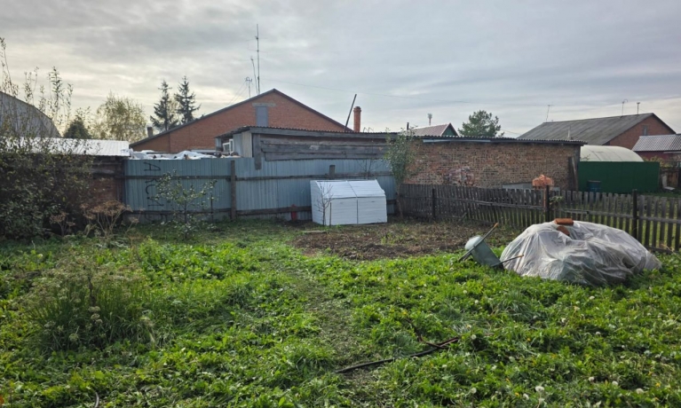 Продажа дома<br /> по адресу г. Омск,  мкр. Старый Кировск