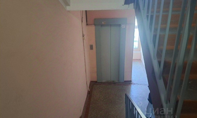 Продажа квартиры 2-комн.<br /> по адресу г. Омск,  ул. Серова, 26