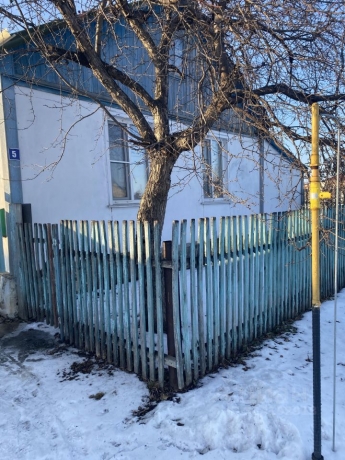 Продажа дома<br /> по адресу с. Алексеевка, Кормиловский р-н, с. Алексеевка, ул. Центральная, 5