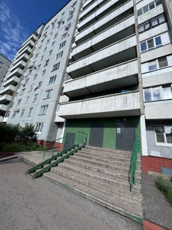 Продажа квартиры 1-комн.<br /> по адресу г. Омск,  ул. Богдана Хмельницкого, 44