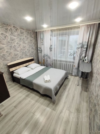 Продажа квартиры 2-комн.<br /> по адресу г. Омск,  пр-кт. Космический, 18