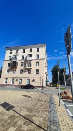 Продажа квартиры 3-комн.<br /> по адресу г. Омск,  пр-кт. Карла Маркса, 38