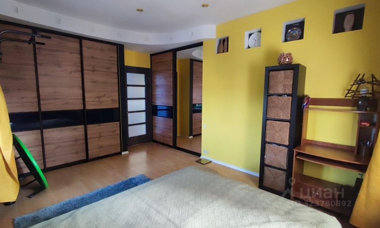 Продажа квартиры 3-комн.<br /> по адресу г. Омск,  пр-кт. Карла Маркса, 38