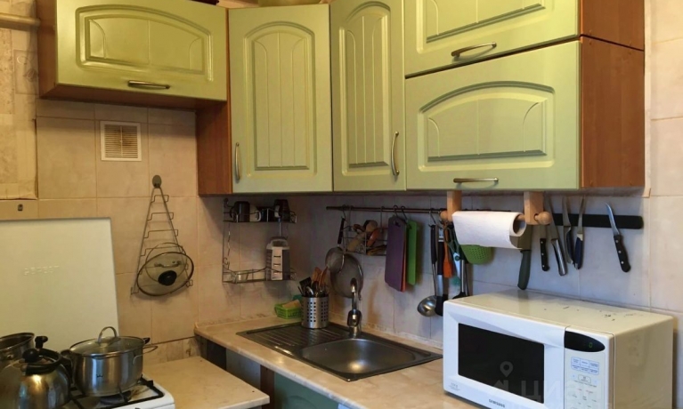 Продажа квартиры 1-комн.<br /> по адресу г. Омск,  мкр. Входной, 26