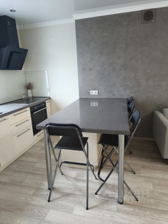 Продажа квартиры 3-комн.<br /> по адресу г. Омск,  б-р. М.М.Кузьмина, 21