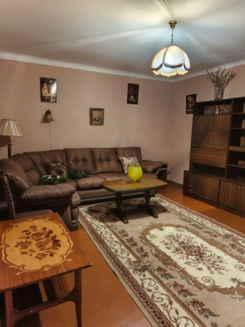 Продажа квартиры 2-комн.<br /> по адресу г. Омск,  ул. РВ-49, 3