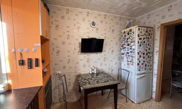 Продажа квартиры 3-комн.<br /> по адресу рп. Кормиловка, рп. Кормиловка, ул. Маяковского, 32