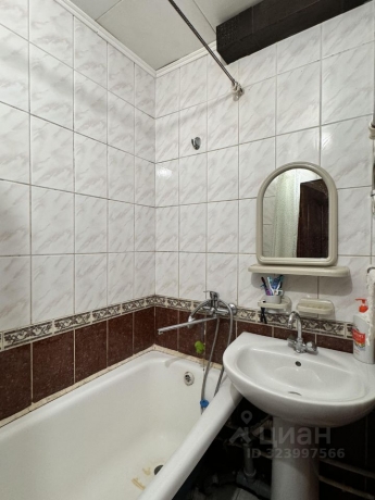 Продажа квартиры 3-комн.<br /> по адресу г. Омск,  ул. Андрианова, 32