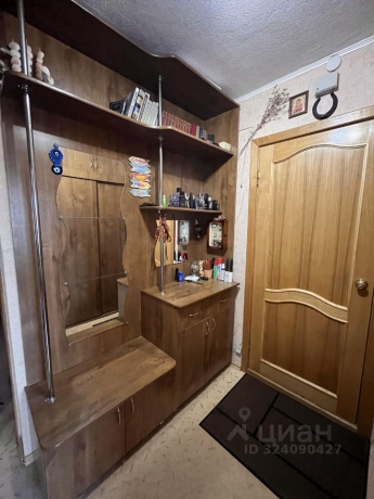 Продажа квартиры 3-комн.<br /> по адресу рп. Кормиловка, рп. Кормиловка, ул. Маяковского, 32