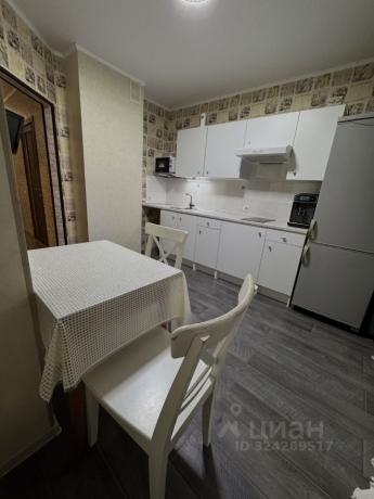 Продажа квартиры 1-комн.<br /> по адресу г. Омск,  б-р. Архитекторов, 23