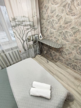 Продажа квартиры 2-комн.<br /> по адресу г. Омск,  пр-кт. Космический, 18