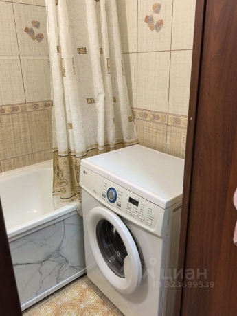 Продажа квартиры 1-комн.<br /> по адресу г. Омск,  б-р. Зеленый, 6 к1