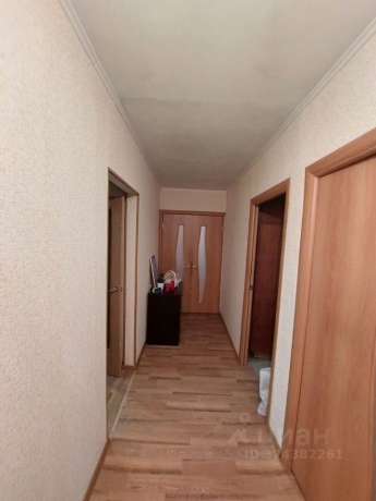 Продажа квартиры 4-комн.<br /> по адресу г. Омск,  пр-кт. Мира, 90