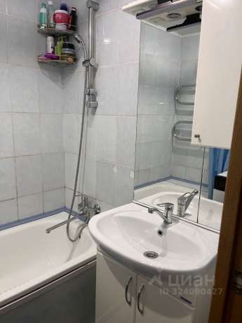 Продажа квартиры 3-комн.<br /> по адресу рп. Кормиловка, рп. Кормиловка, ул. Маяковского, 32