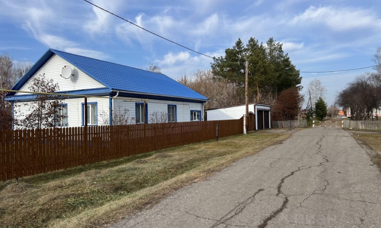 Продажа дома<br /> по адресу с. Замелетеновка, с. Замелетеновка, ул. Школьная, 5