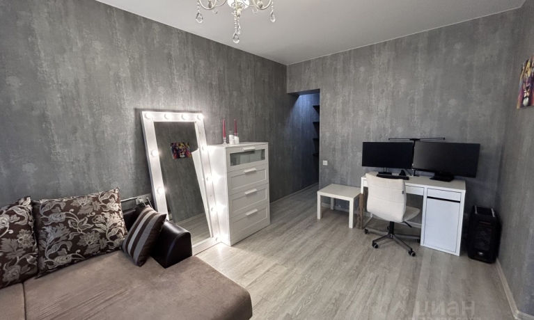 Продажа квартиры 1-комн.<br /> по адресу г. Омск,  ул. Андрианова, 14 к1