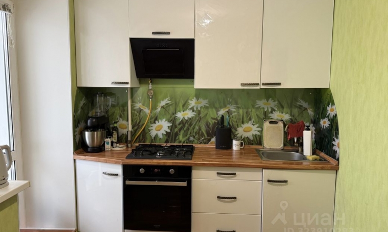 Продажа квартиры 1-комн.<br /> по адресу г. Омск,  ул. Блюхера, 30