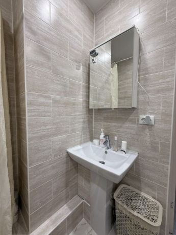 Продажа квартиры 1-комн.<br /> по адресу г. Омск,  ул. Взлетная, 9/1