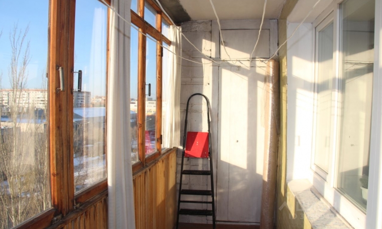 Продажа квартиры 2-комн.<br /> по адресу г. Омск,  ул. Куйбышева, 81