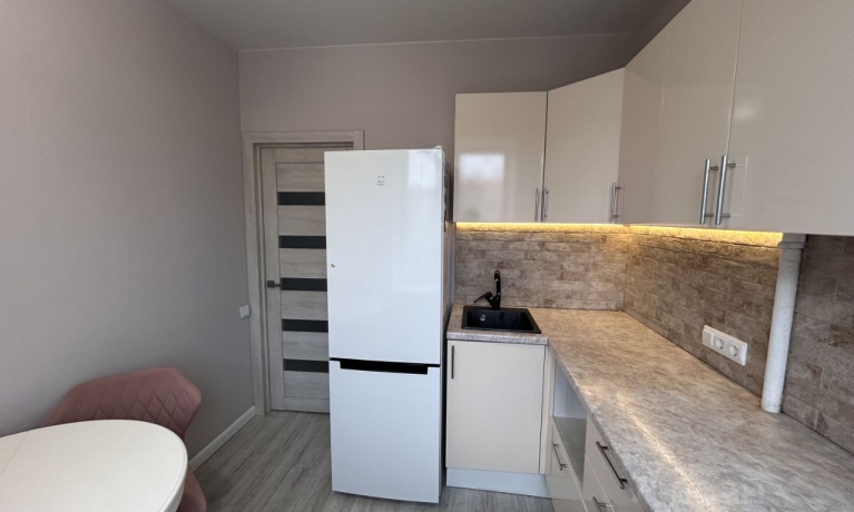 Продажа квартиры 1-комн.<br /> по адресу г. Омск,  ул. Андрианова, 14 к1