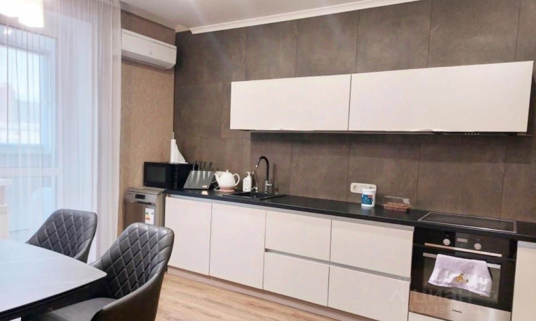 Продажа квартиры 2-комн.<br /> по адресу г. Омск,  ул. Омская, 114 к2