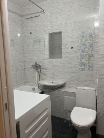 Продажа квартиры 1-комн.<br /> по адресу г. Омск,  ул. Бархатовой, 5