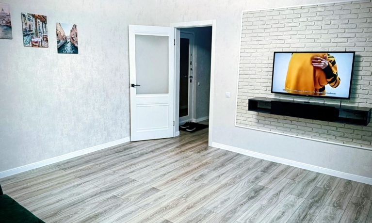 Обмен или продажа квартиры 2-комн.<br /> по адресу 644089 г. Омск,  пр-кт. Мира, 90 к1