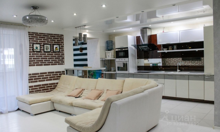 Продажа квартиры 2-комн.<br /> по адресу г. Омск,  ул. Учебная, 152