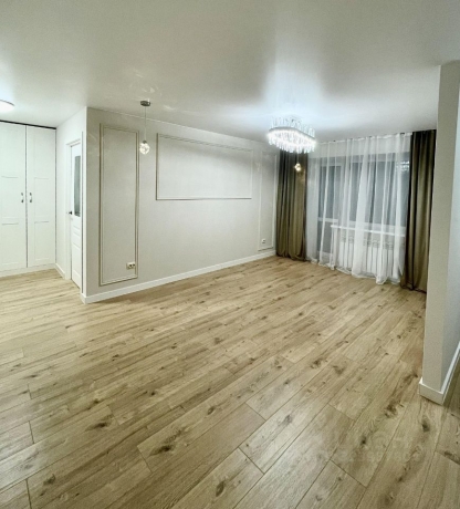 Продажа квартиры 3-комн.<br /> по адресу г. Омск,  ул. А.Маркова, 6