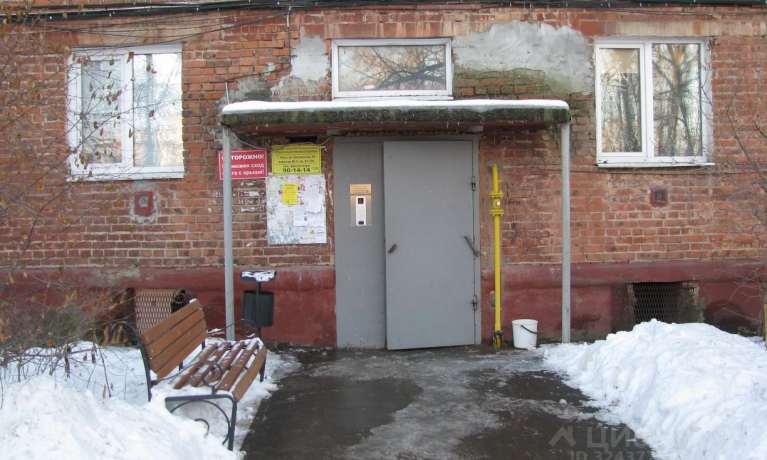 Продажа квартиры 2-комн.<br /> по адресу г. Омск,  ул. Энтузиастов, 5А