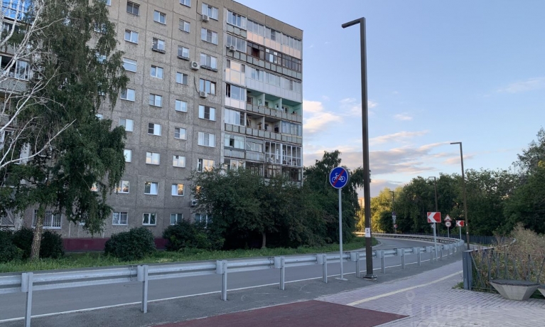 Продажа квартиры 2-комн.<br /> по адресу г. Омск,  ул. Чехова, 3