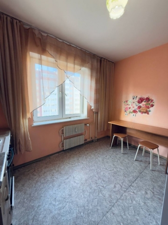 Продажа квартиры 2-комн.<br /> по адресу г. Омск,  п. Биофабрика, 6