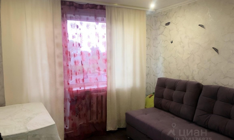 Продажа квартиры 2-комн.<br /> по адресу г. Омск,  ул. Карбышева, 10