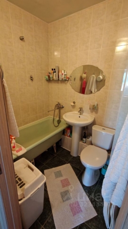 Продажа квартиры 2-комн.<br /> по адресу г. Омск,  ул. 7-я Судоремонтная, 1