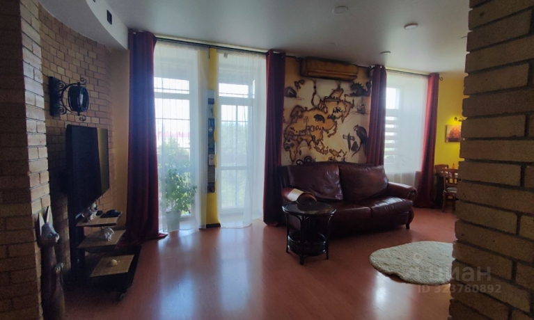 Продажа квартиры 3-комн.<br /> по адресу г. Омск,  пр-кт. Карла Маркса, 38