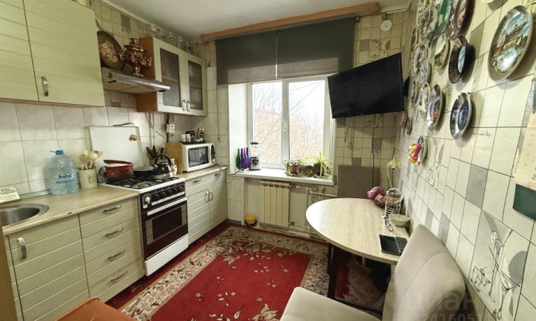 Продажа квартиры 1-комн.<br /> по адресу г. Омск,  ул. Революционная, 20