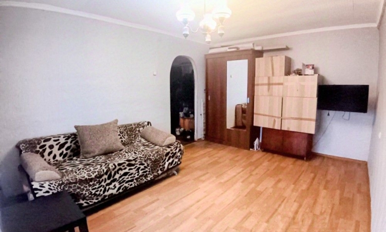 Продажа квартиры 1-комн.<br /> по адресу г. Омск,  мкр. Входной, 19