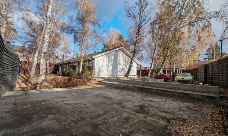 Продажа дома<br /> по адресу г. Омск,  ул. 8-я Дунайская