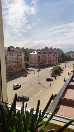 Продажа квартиры 3-комн.<br /> по адресу г. Омск,  пр-кт. Карла Маркса, 38