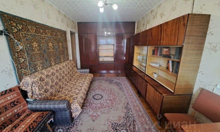 Продажа квартиры 2-комн.<br /> по адресу г. Омск,  ул. Серова, 26