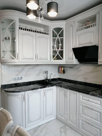 Продажа квартиры 3-комн.<br /> по адресу г. Омск,  ул. Б.Г.Шаронова, 21