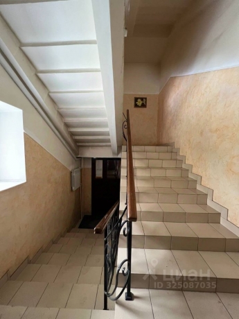 Продажа квартиры 4-комн.<br /> по адресу г. Омск,  ул. Октябрьская, 206