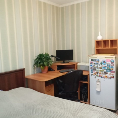 Продажа квартиры 2-комн.<br /> по адресу г. Омск,  ул. Крыловская, 23/1